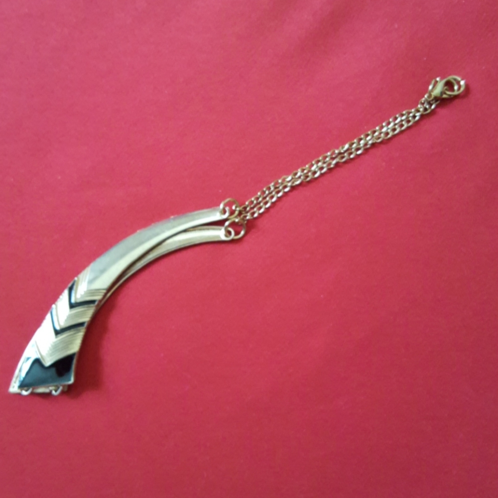 Necklace - Picture 3 of 5